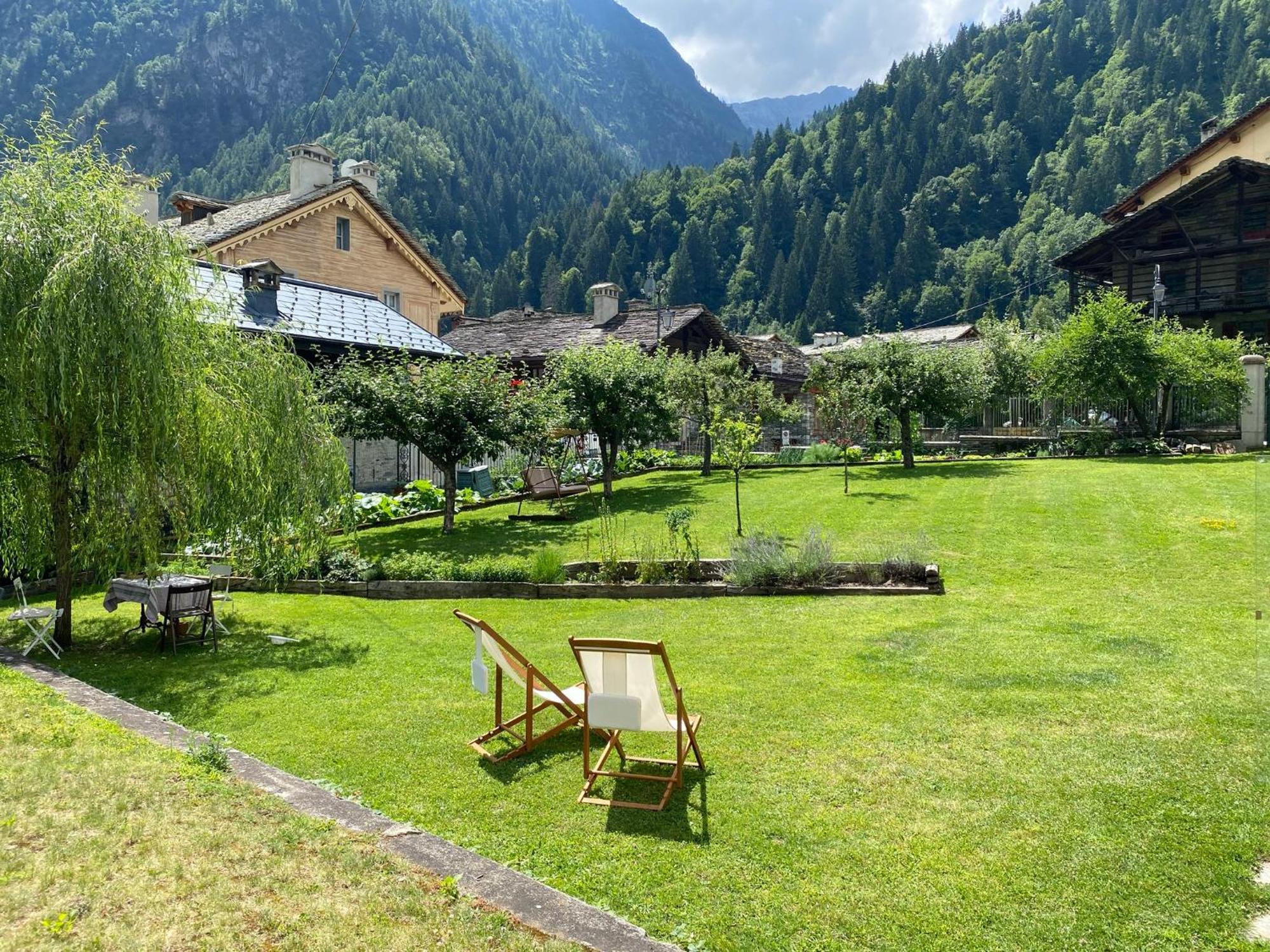L'Aria Di Casa Bed & Breakfast Alagna Valsesia Exterior photo