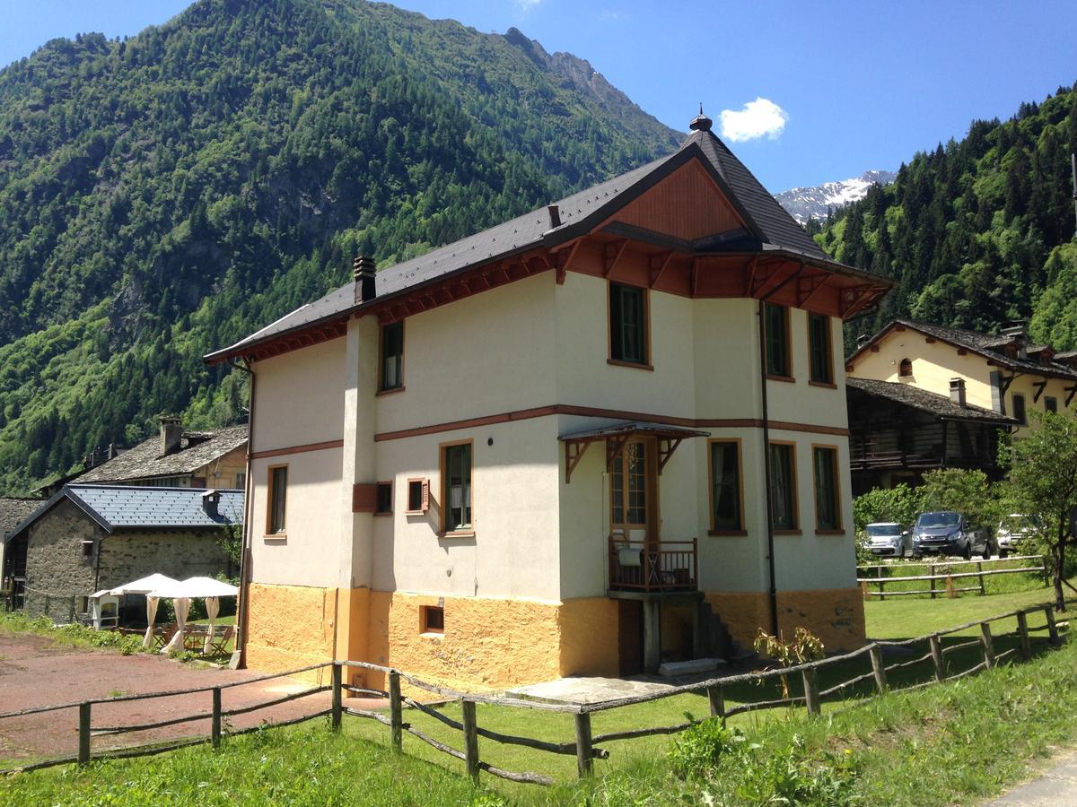 L'Aria Di Casa Bed & Breakfast Alagna Valsesia Exterior photo